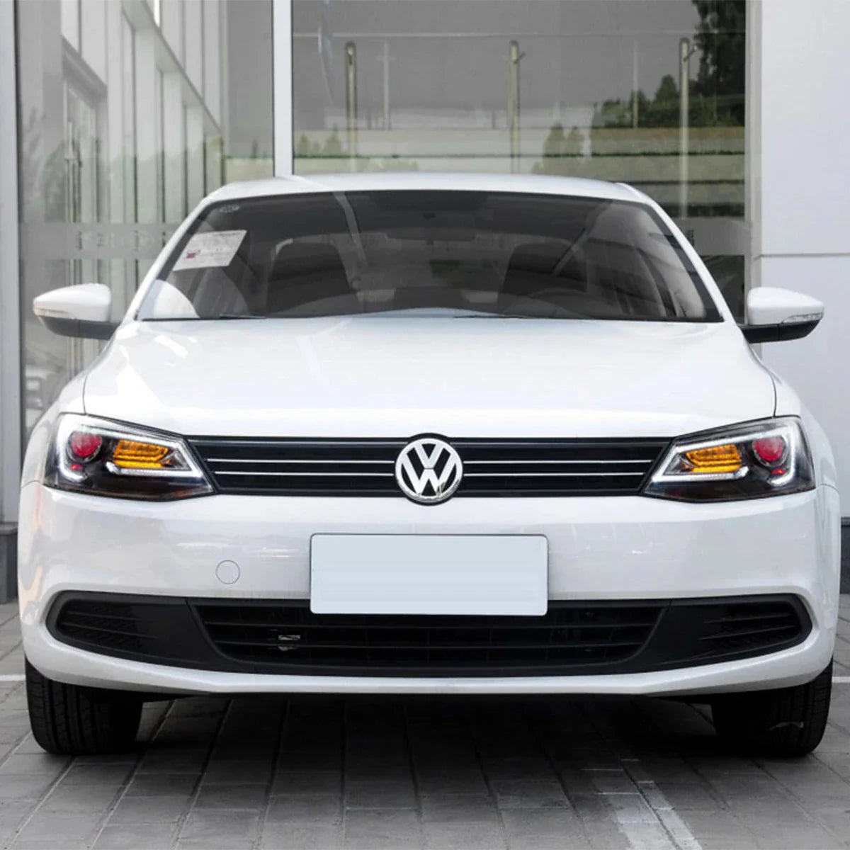 Double Beam Headlights for Volkswagen Jetta / Sagitar (NOT GLI) 2012-2018 (Bulbs Not Included) 