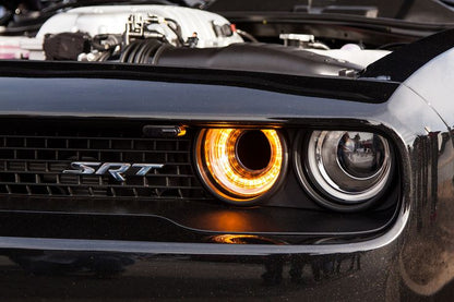 ⭐Fari a LED adatti per Dodge Challenger (2015-2023) Luci RGB nere⭐