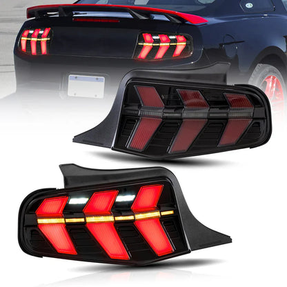 Luci posteriori a LED complete per Ford Mustang 2010-2012 con animazione di avvio Luci di marcia