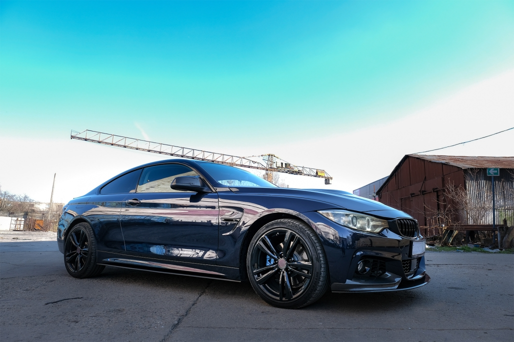 SOTTOMINIGONNE ADATTE PER BMW SERIE 4 F32 F33 F36 LOOK NERO LUCIDO DESIGN MSPORT