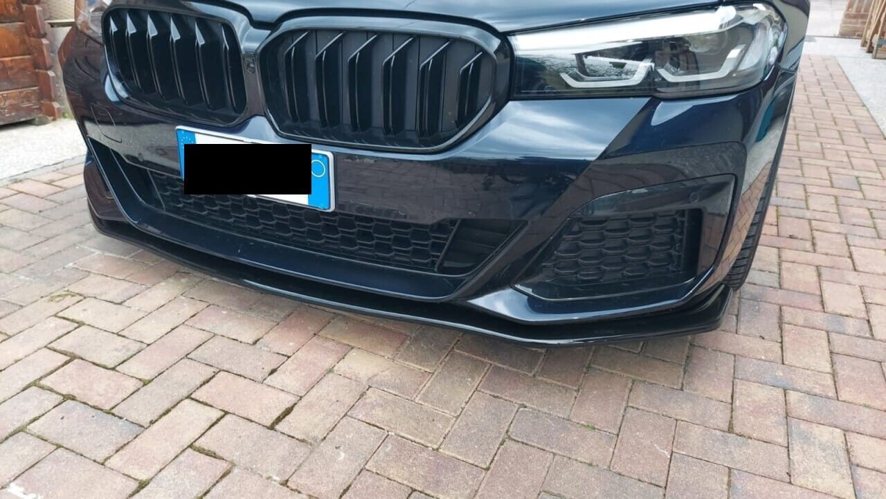 BMW 5 SERIES G30 G31 FRONT BUMPER SPLITTER GLOSS BLACK ABS M5 BLADE