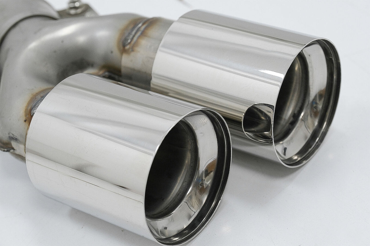 Punte scarico per BMW 5 G30 G31 G38 16-20 6 G32 16-20 540i look cromato-mostra il titolo originaleTesto originaleAuspuff Tipps für BMW 5 G30 G31 G38 16-20 6 G32 16-20 540i Look Chrom