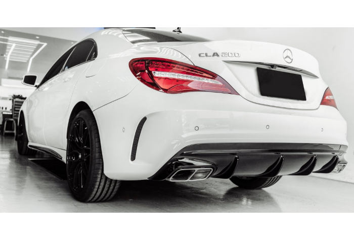 Diffusore terminali di scarico CROMATI CLA 45 AMG design adatto per Mercedes CLA