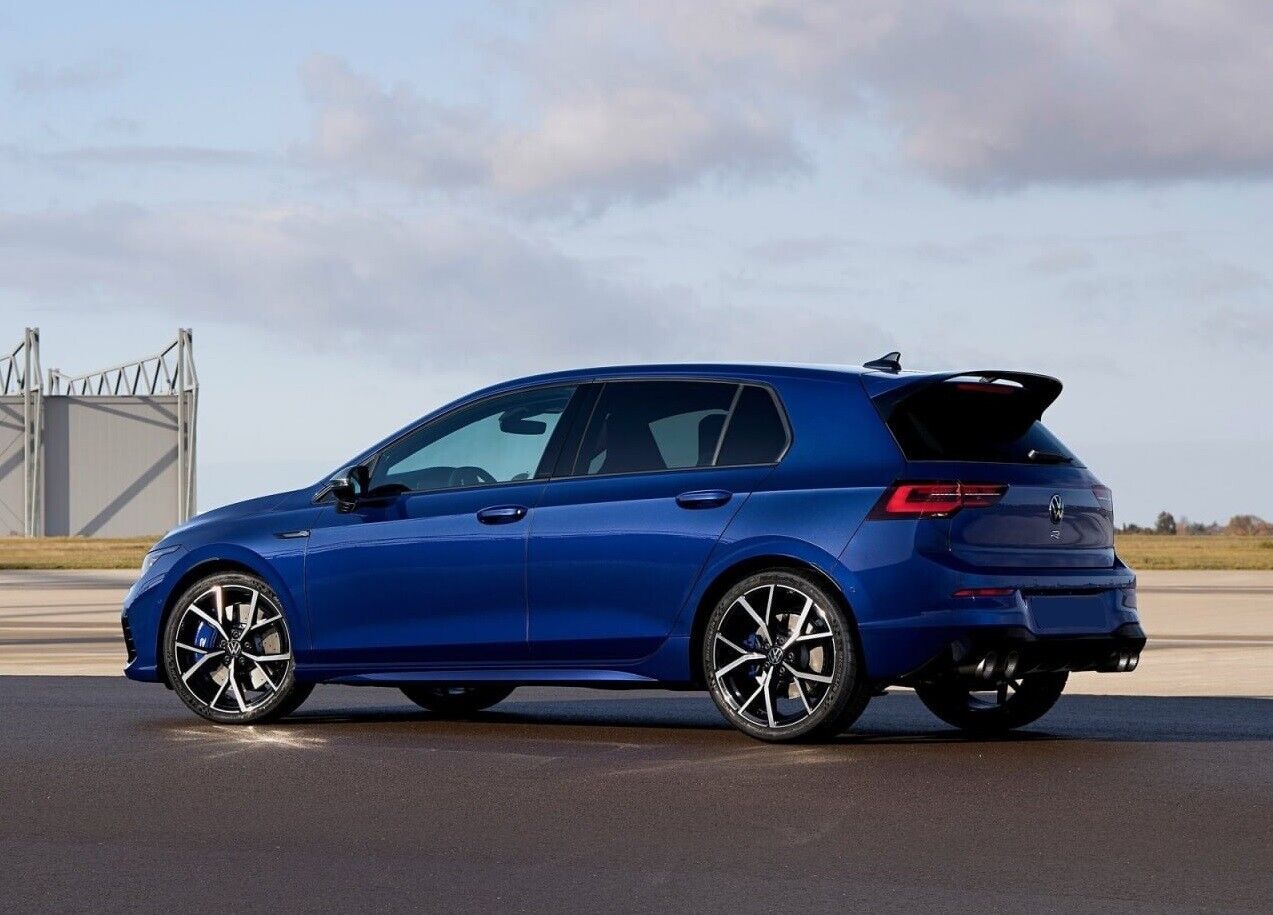 MINIGONNE ADATTE PER VW GOLF 8 LOOK SPORTIVE GREZZE