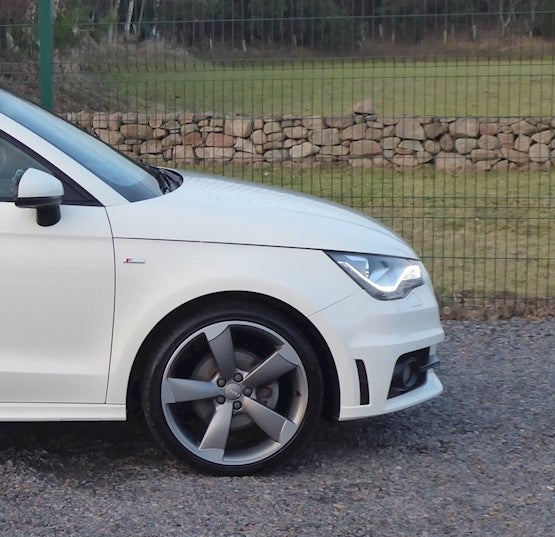 FARI ANTERIORI ADATTI PER AUDI A1 8X 2010-2015