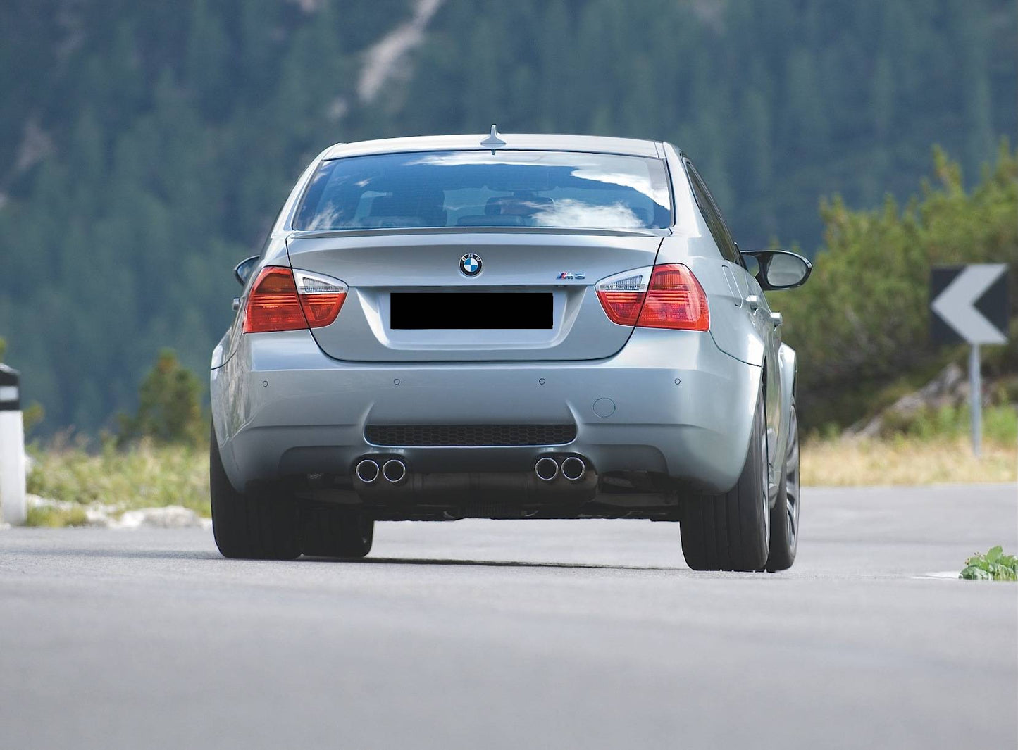 BODYKIT ADATTO PER BMW SERIE 3 E90 2005-2008 LOOK M3 DESIGN SPORTIVO AUTOELEGANCERICAMBI