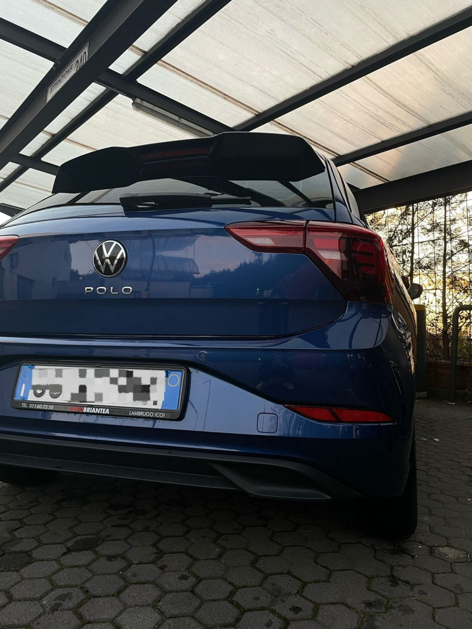 SPOILER ADATTO PER VW POLO AW1 LOOK GTI GTD RLINE LOOK NERO LUCIDO