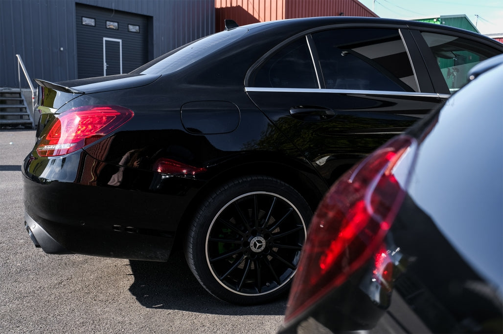 SPOILER BAGAGLIAIO ADATTO PER MERCEDES CLASSE C BERLINA W205 LOOK NERO LUCIDO