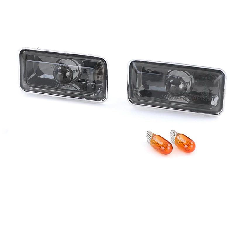 Coppia Frecce Laterali Nero Smoke Cristallo per VW Golf 3, Vento e Passat 35i