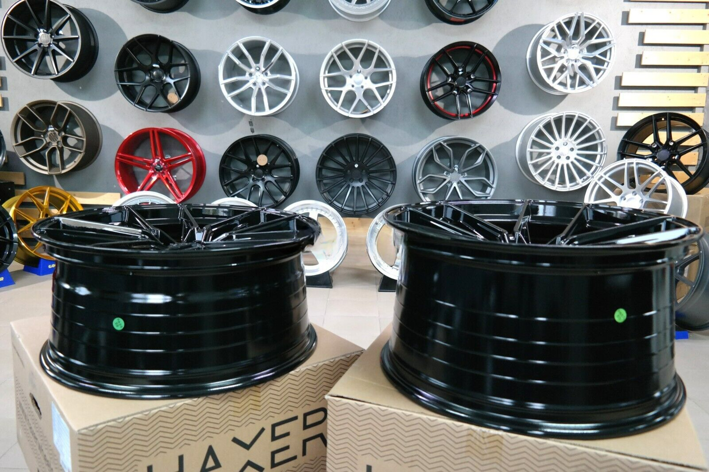 ADATTO per BMW 5 7 G Serie Audi Mercedes CERCHI IN LEGA 22 inch 5x112 HAXER HX036