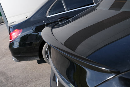 SPOILER BAGAGLIAIO ADATTO PER MERCEDES CLASSE C BERLINA W205 LOOK NERO LUCIDO