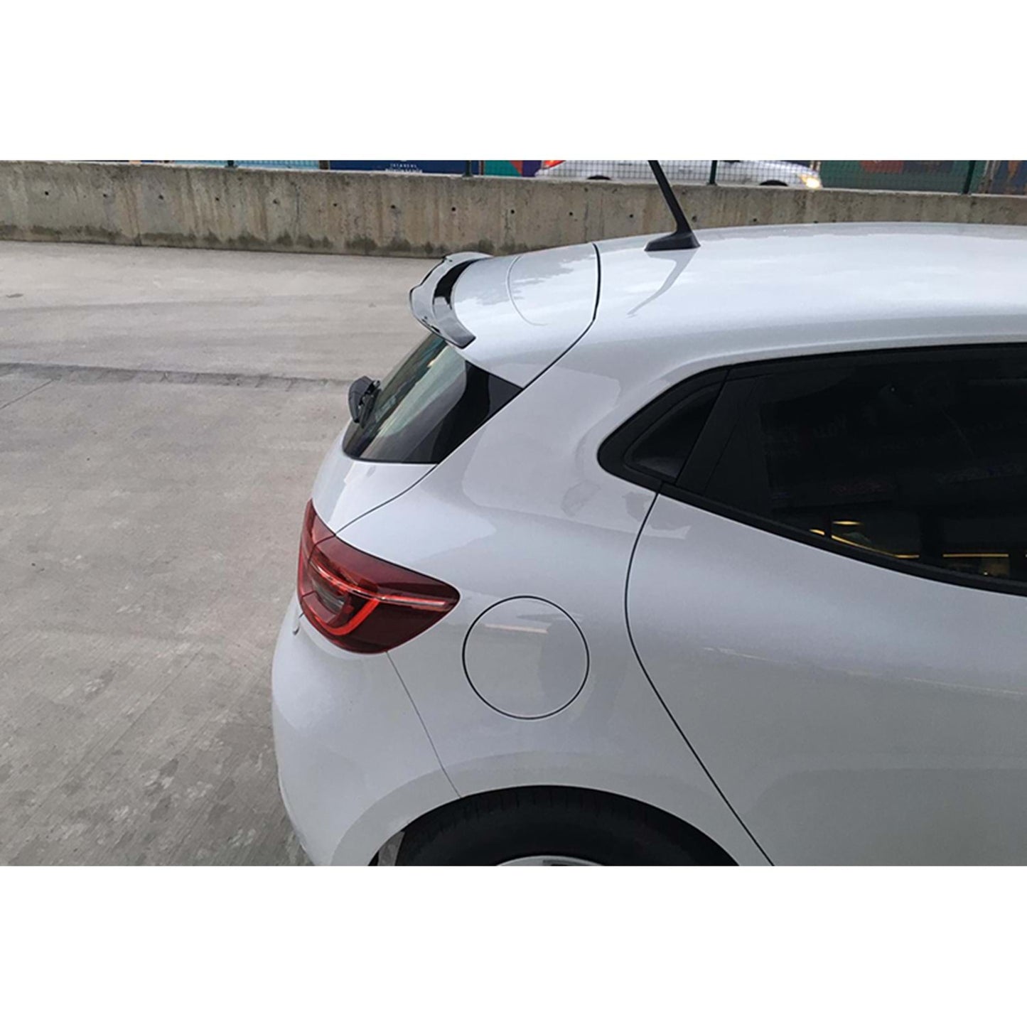 Clio 5 Max Spoiler Tappo Posteriore Piano Nero Vacuum Plastica 2019 in poi
