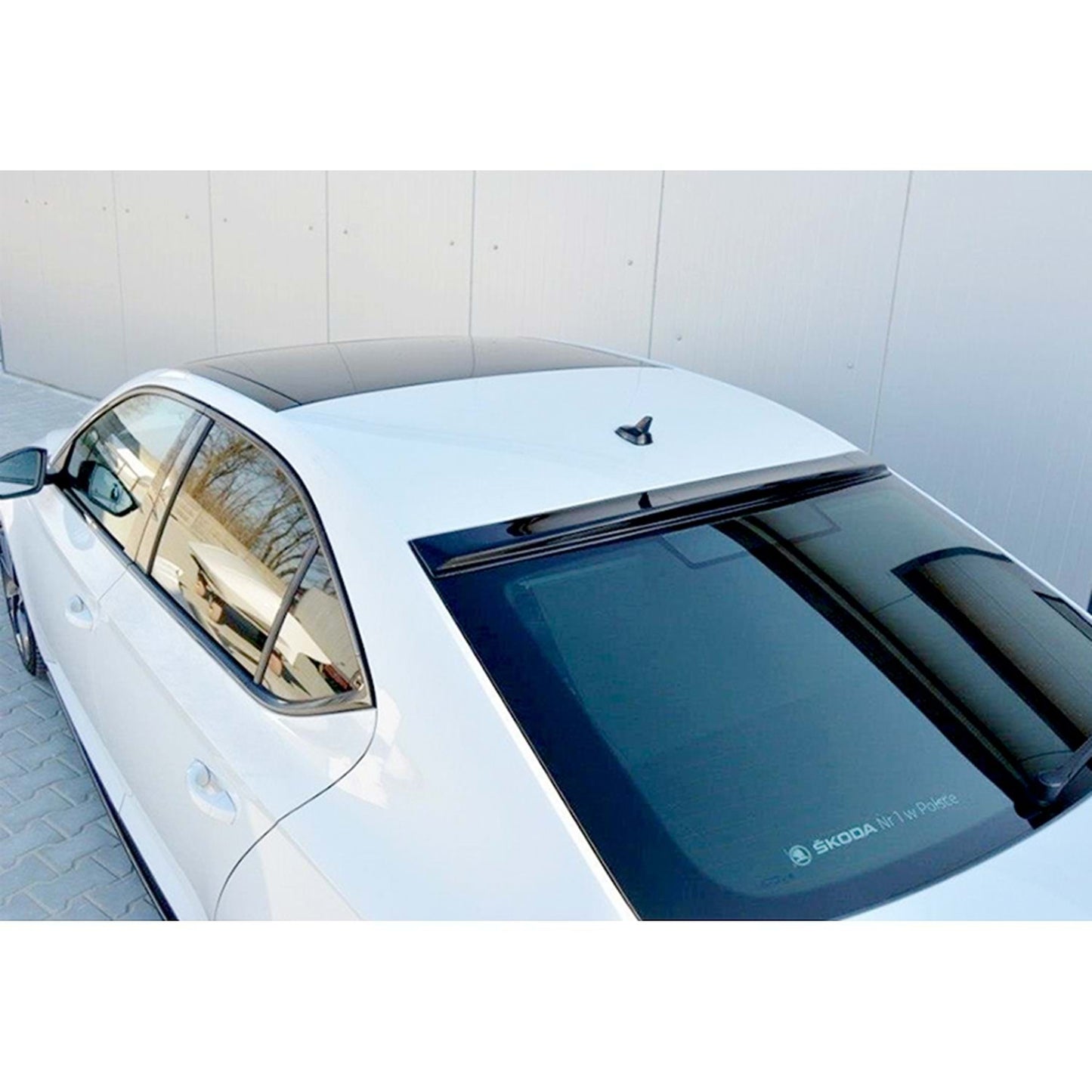 Superb MK3 Max Spoiler Tetto Posteriore Pianoforte Nero Vuoto Plastica 2015 up