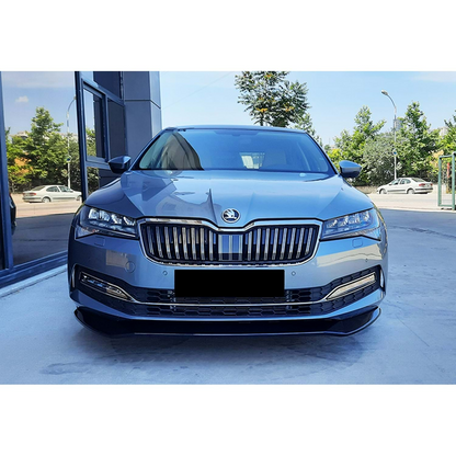 SKODA Superb MK3 Max V1 Labbro Frontale Piano Nero Vuoto Plastica / 2015-2019