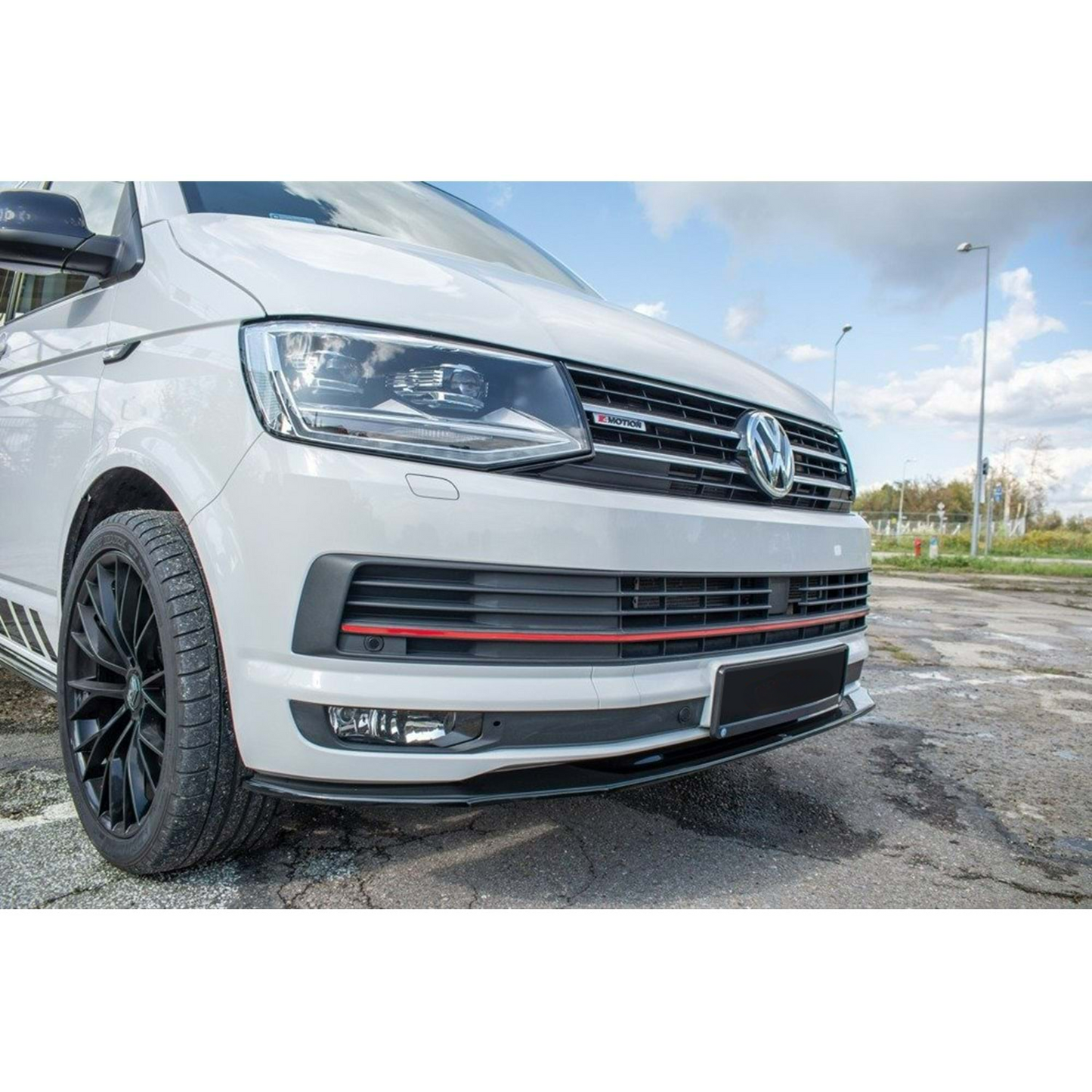 Transporter T6 Max V2 Labbro Anteriore Piano Nero Vuoto Plastica / 2003-2019