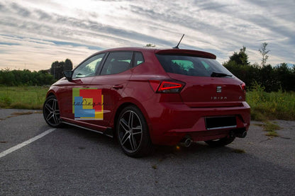 SOTTO MINIGONNE ADATTE PER SEAT IBIZA 6J IBIZA 6F IBIZA KJ 08-21 NERO LUCIDO