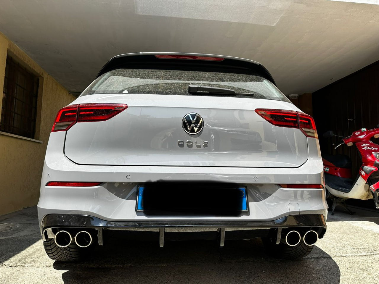 DIFFUSER PASSEND FOR VW GOLF 8 2+2 LOOK R SPORTLICHES DESIGN