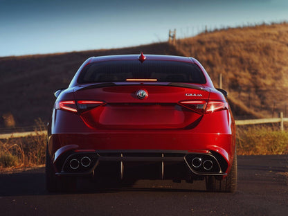 ART. 0345 DIFFUSORE GIULIA 2016-2021 STANDARD LOOK QUADRIFOGLIO NERO LUCIDO