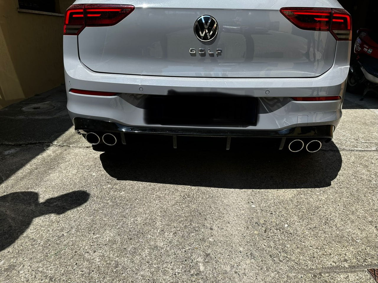 DIFFUSER PASSEND FOR VW GOLF 8 2+2 LOOK R SPORTLICHES DESIGN