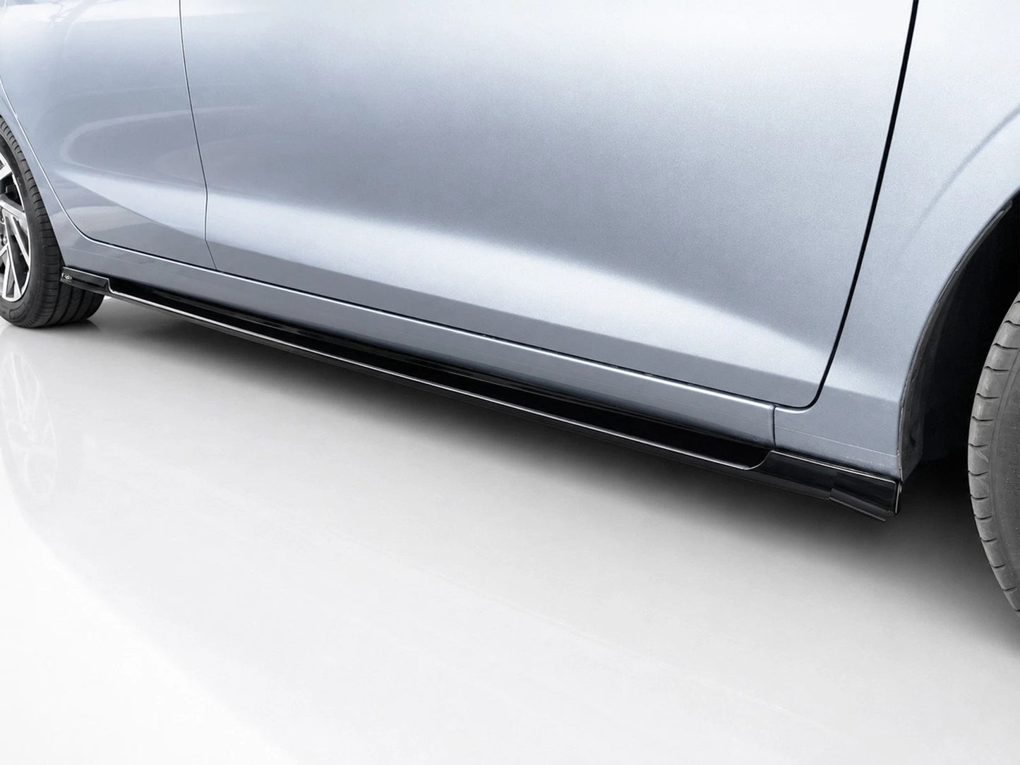 👉Gonne Laterali adatto per Hyundai i20 MK3 (2020-) – ABS Nero Lucido👈