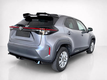 👉Minigonne Laterali adatte per Toyota Yaris Cross 2020- ABS Nero Lucido👈
