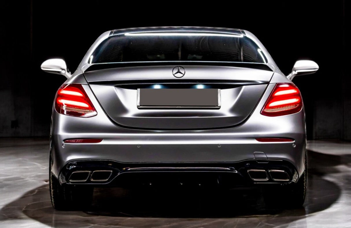 Diffusore adatto per Mercedes E-Class W213 2020-2023