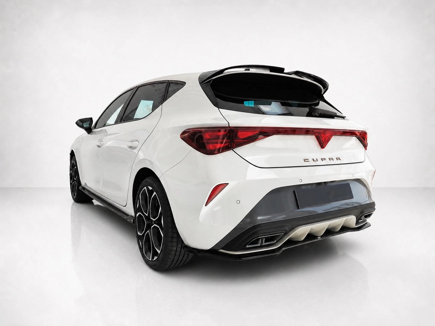 👉Splitter posteriore per Cupra Leon MK1 (2020-) in ABS nero lucido👈