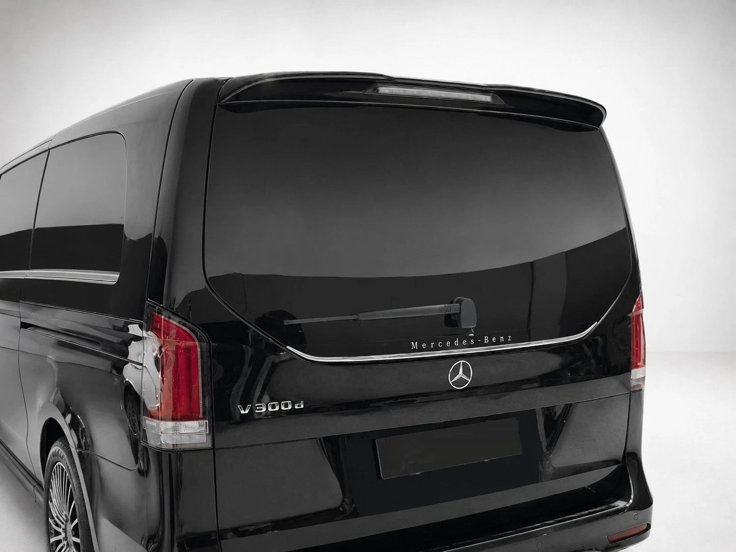 👉Spoiler tetto portellone per Mercedes Classe V W447 2014- in PU non attivato👈