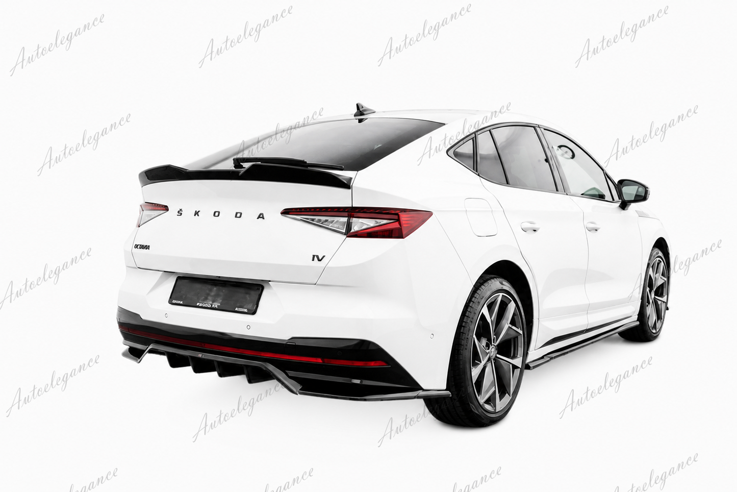 🔥ART.9762 SPLITTER POSTERIORE (CON BARRE VERTICALI) SKODA ENYAQ COUPE iV RS🔥