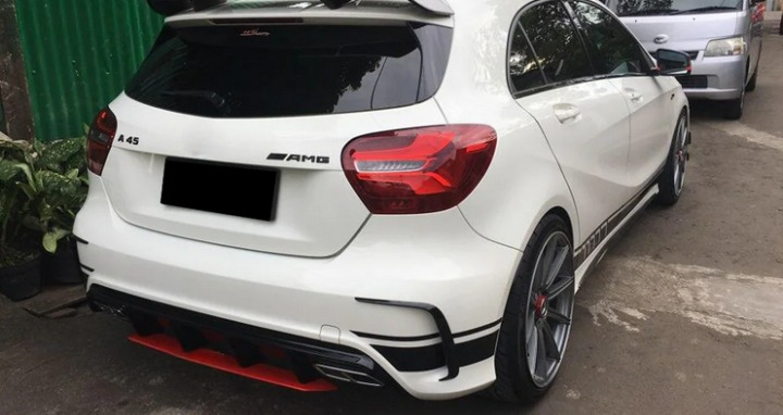 💕ART.8391 Diffusori+Terminali  Mercedes W176 AMG  2013 -2018 nero lucido 💕