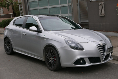 2124✨FARI ANTERIORI LED ADATTO PER ALFA ROMEO GIULIETTA 10+ NERI CON LENTICOLAR✨