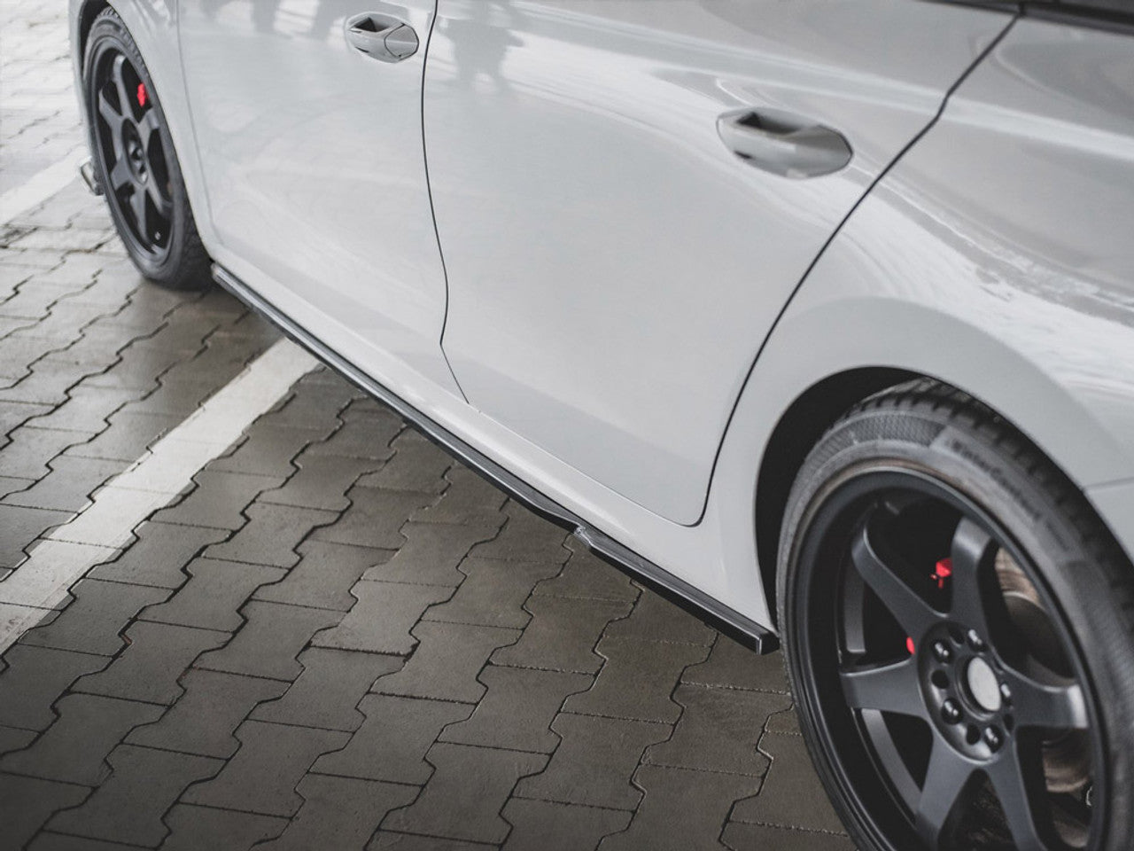 Octavia 4 RS Style Max V1 Minigonne laterali Labbro inferiore Piano Vuoto nero Plastica 2020 in su