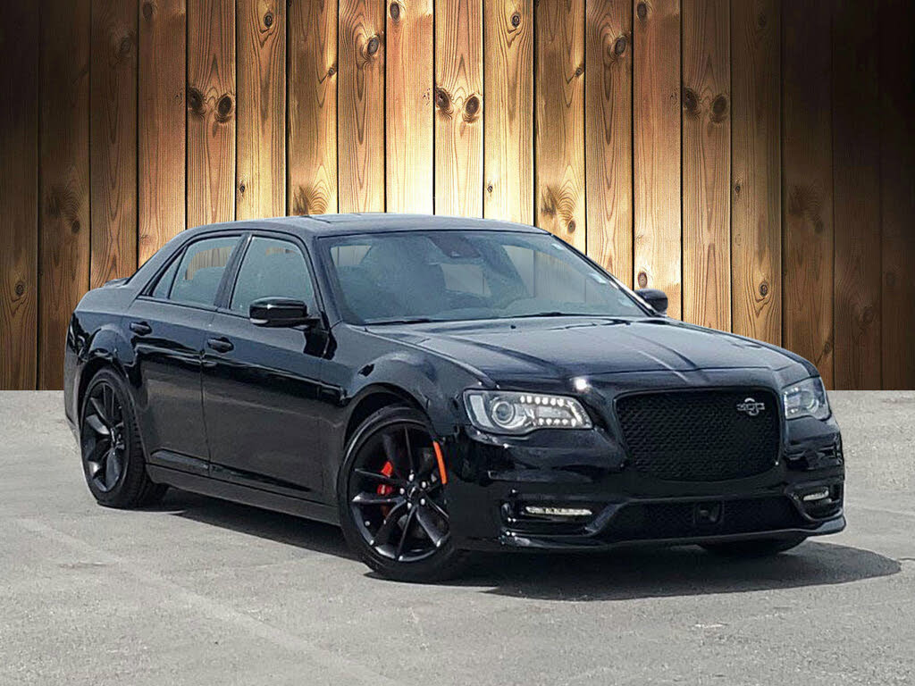 ART.5562 FARI ANTERIORI CHRYSLER 300C 05-10 NERO