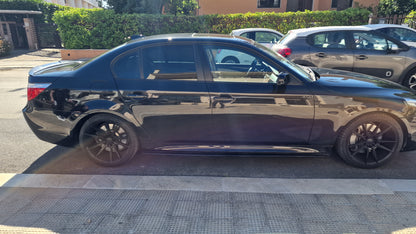 UNDER SKIRTS SUITABLE FOR BMW 5 SERIES E60 E61 2003-2010 M5 LOOK GLOSS BLACK