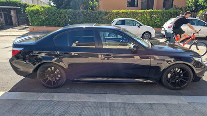 UNDER SKIRTS SUITABLE FOR BMW 5 SERIES E60 E61 2003-2010 M5 LOOK GLOSS BLACK