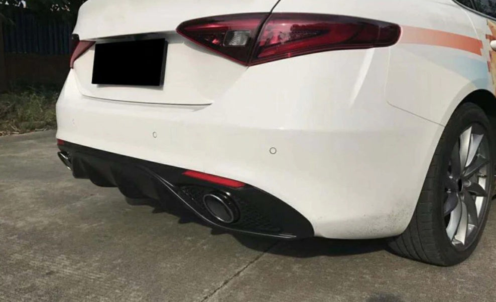 DIFFUSORE ADATTO PER ALFA ROMEO GIULIA LOOK VELOCE OPACO + TERMINALI CROMATI