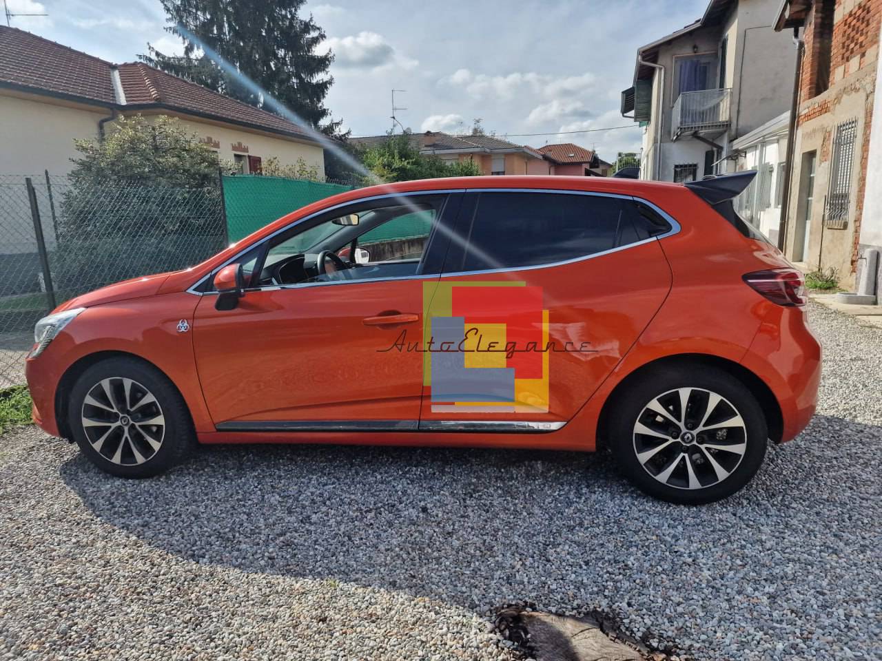 SPOILER TETTO ADATTO PER RENAULT CLIO 5 V 2019+ LOOK NERO LUCIDO DESIGN SPORTIVO