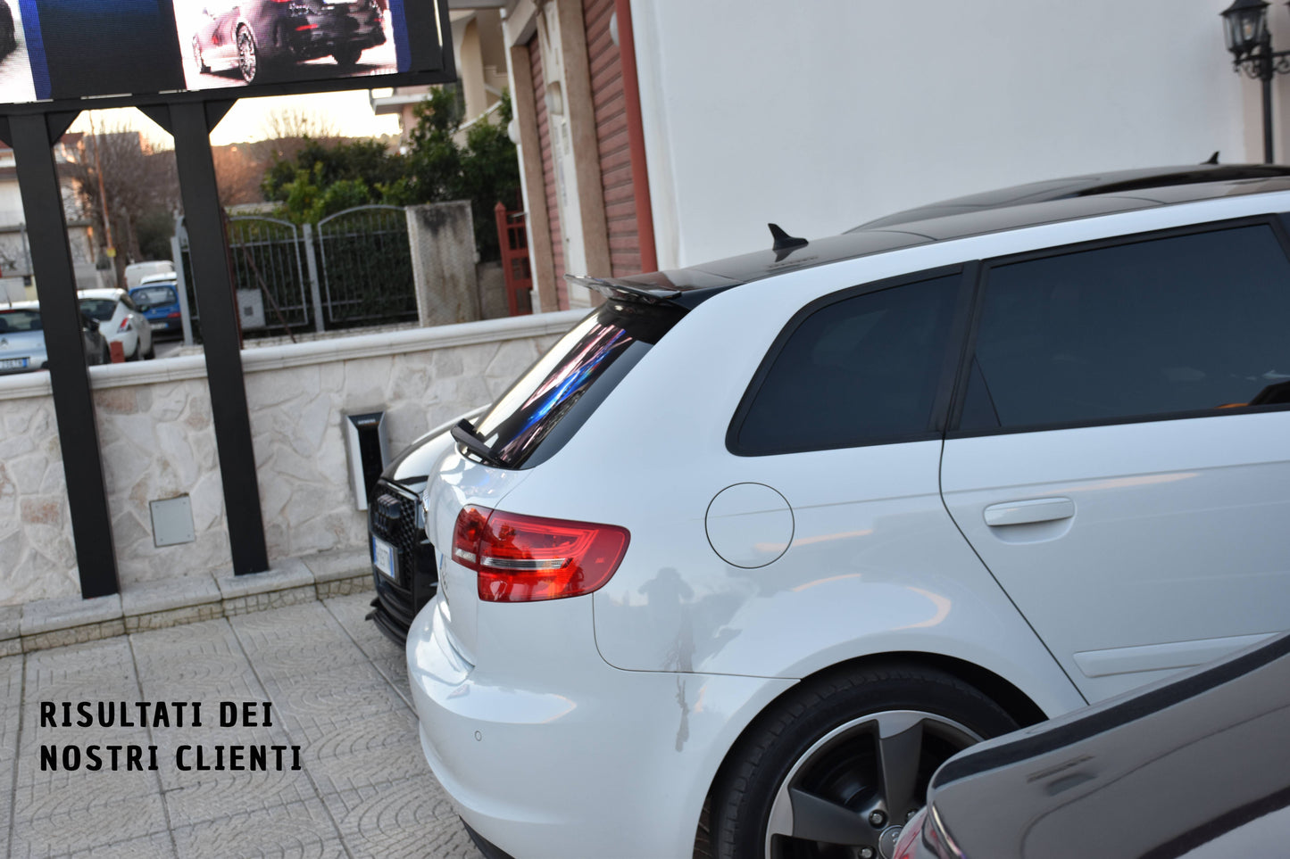 ROOF SPOILER WING SUITABLE FOR AUDI A3 8P 2008-2012 5 DOORS GLOSS BLACK LOOK SPORTY DESIGN 