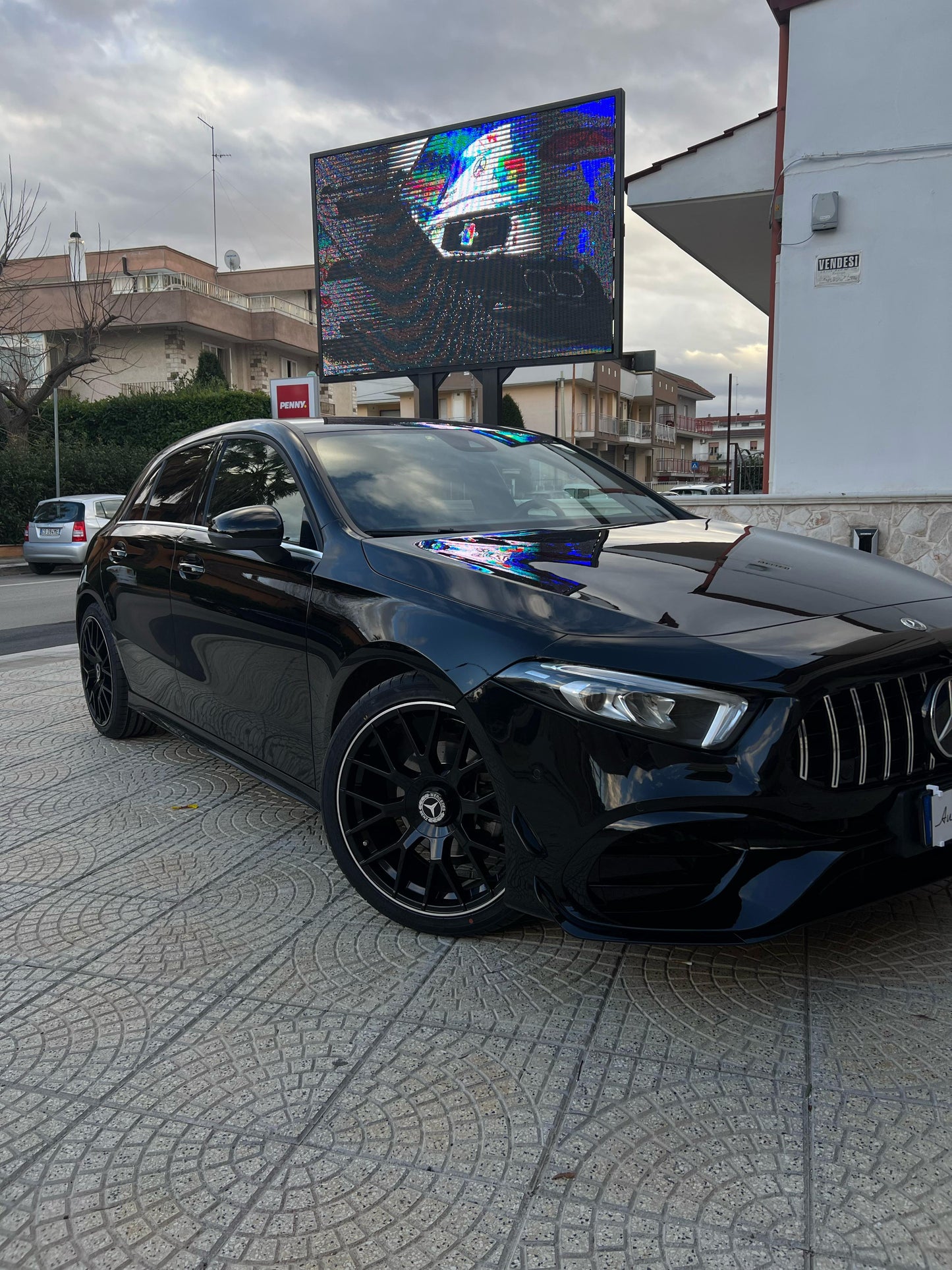 🔝PARAURTI ADATTO PER MERCEDES-BENZ CLASSE A W177 LOOK AMG A45S GRIGLIA CROMATA