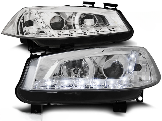 FARI CROMATI ADATTI PER RENAULT MEGANE II 11.02-12.05 DAYLIGHT