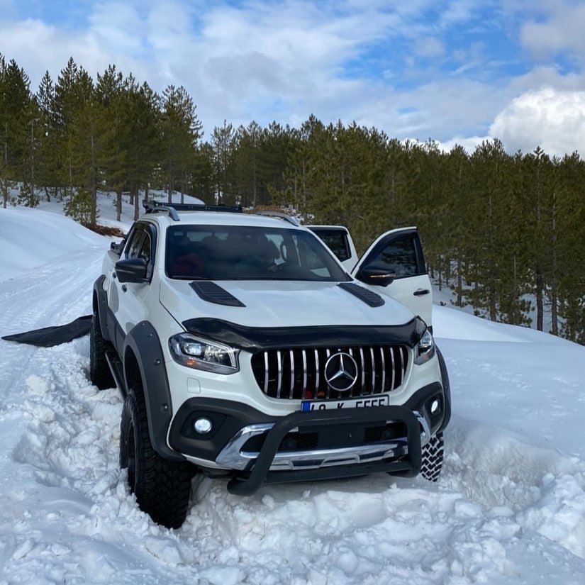 ART. 1076 PARAFANGHI MERCEDES CLASSE X W470 2017+ NERO OPACO