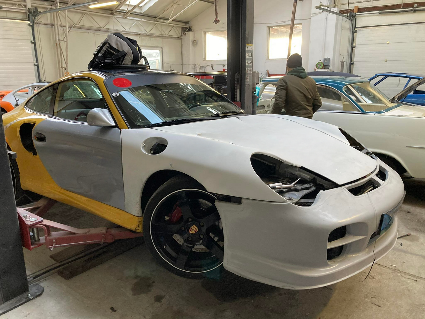 🔥PARAURTI ANTERIORE PERSONALIZZATO PER PORSCHE 911 – DESIGN SU MISURA🔥