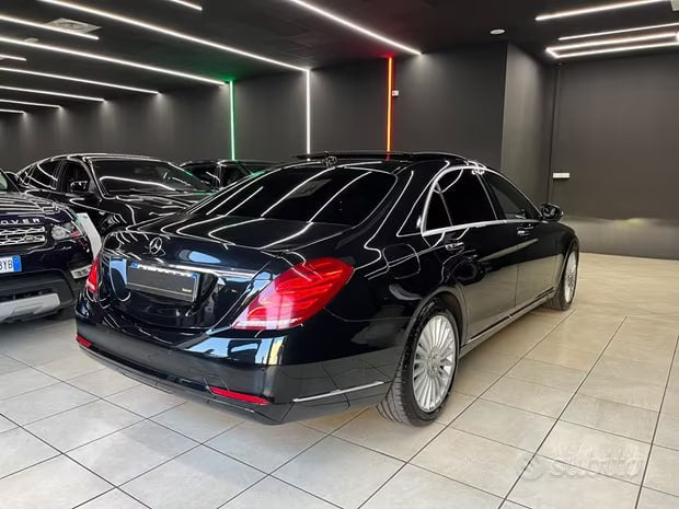 "USED" REAR BUMPER FOR MERCEDES-BENZ S-CLASS W222 GLOSSY BLACK LOOK 