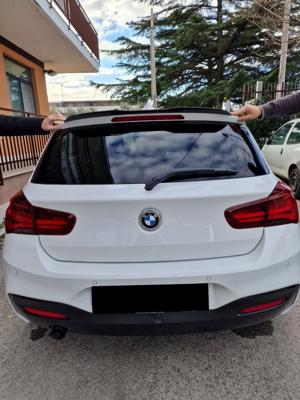 ALA SPOILER AGGIUNTICO PER BMW SERIE 1 F20 F21 M SPORT NERO LUCIDO ABS AUTOELEGANCERICAMBI