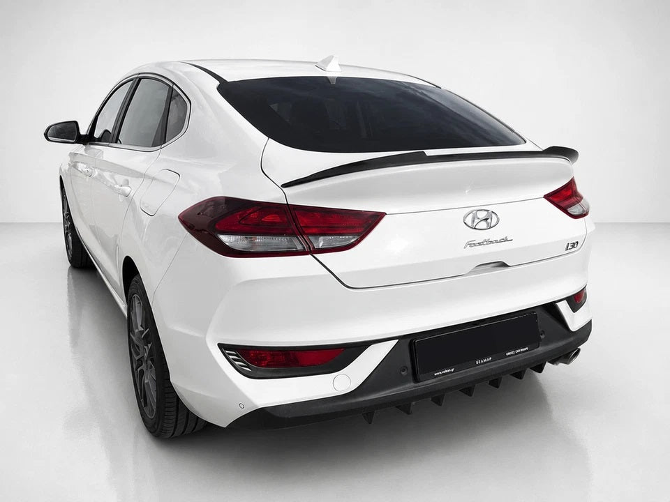 👉Tappo Spoiler per Hyundai i30 MK3 Fastback 2016- ABS Nero Lucido👈