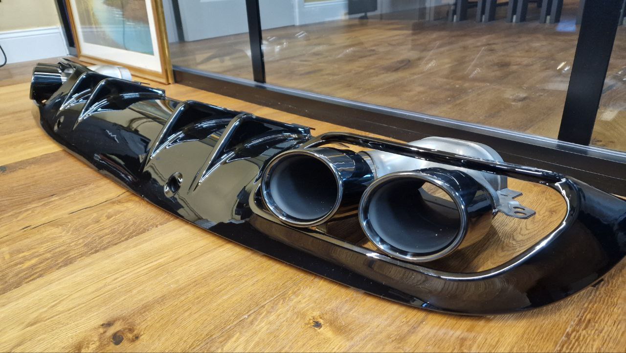 DIFFUSORE ADATTO PER CLASSE C C205 COUPE 2015-2020 AMG LOOK C43 + TERMINALI NERI