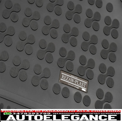 Black Rubber Boot Mat Suitable for Land Rover Discovery V L462 (2017-up)