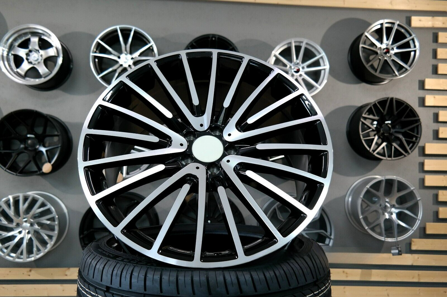 ADATTO per per Mercedes E S CLAS 20 inch 5x112 Stile AMG Multi Raggi Nero Ruote