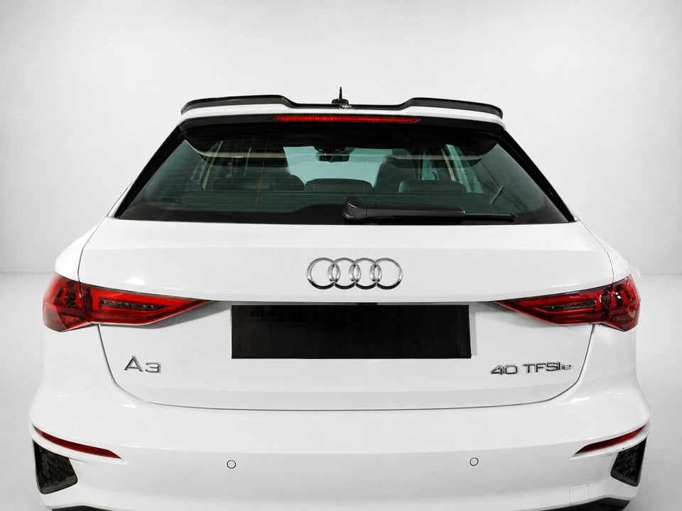 👉Prolunga Spoiler Tetto per Audi A3 S-Line / S3 / RS3 (8Y) in ABS Nero lucido👈