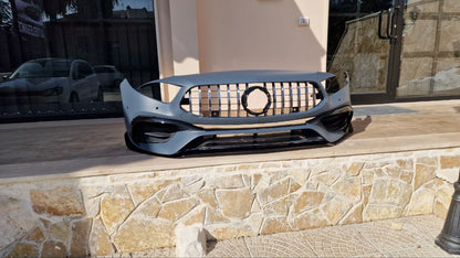 PARAURTI ANTERIORE ADATTO PER CLASSE A W177 LOOK AMG A45S + GRIGLIA CROMATA